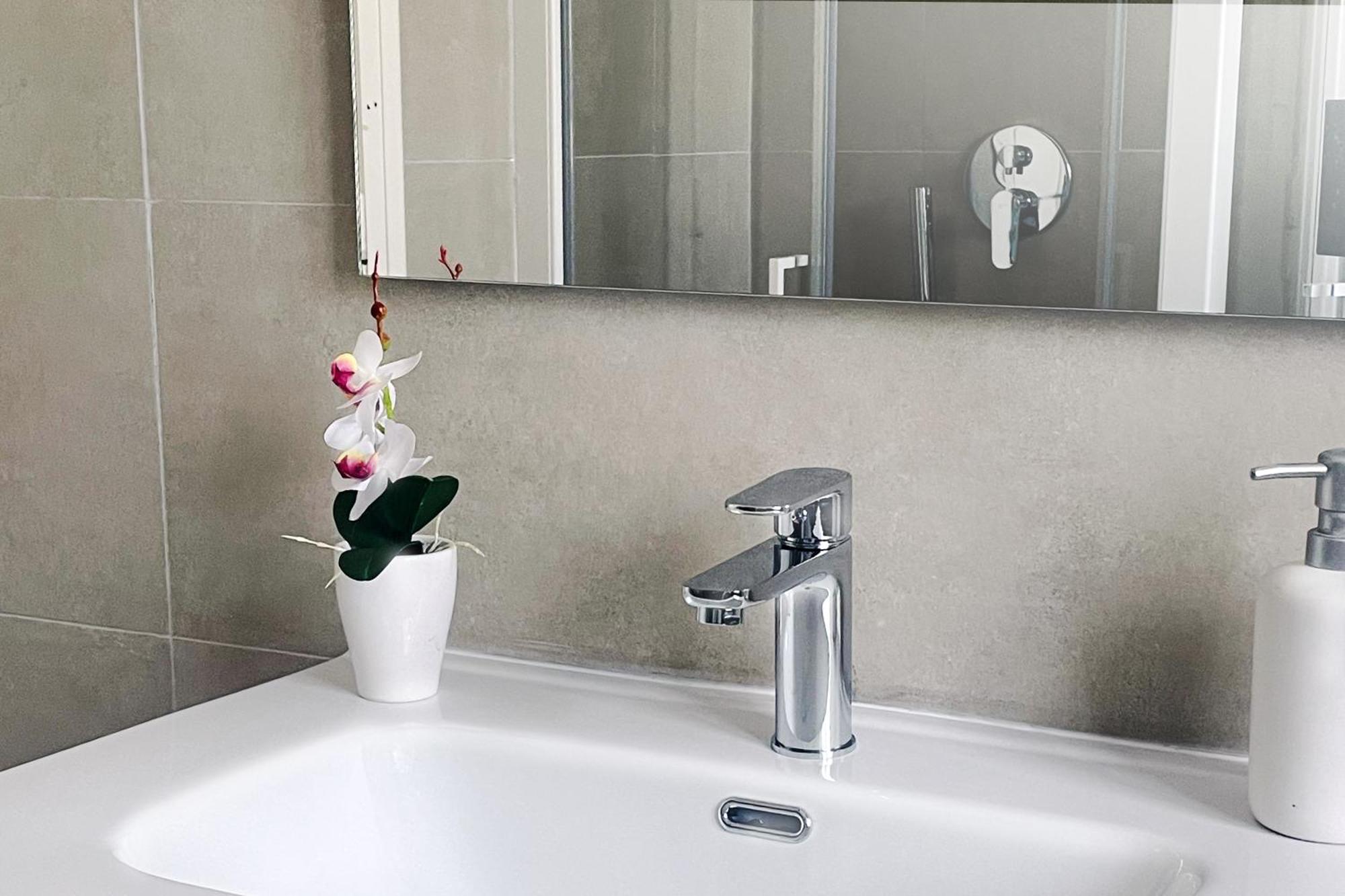 Casa Del Sole, In Via Sicilia Vicino Al Mare Apartment Terracina Ngoại thất bức ảnh